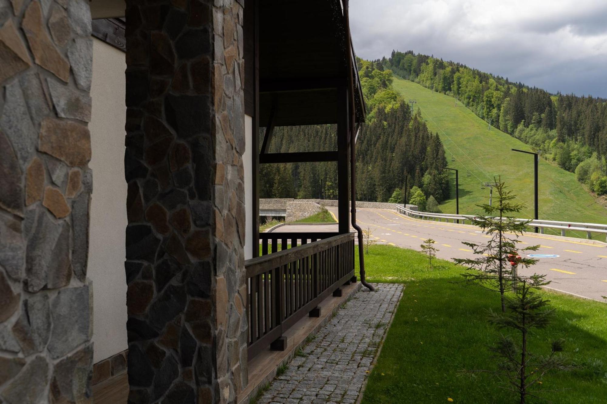 Mal'Ovanka Bukovel Extérieur photo